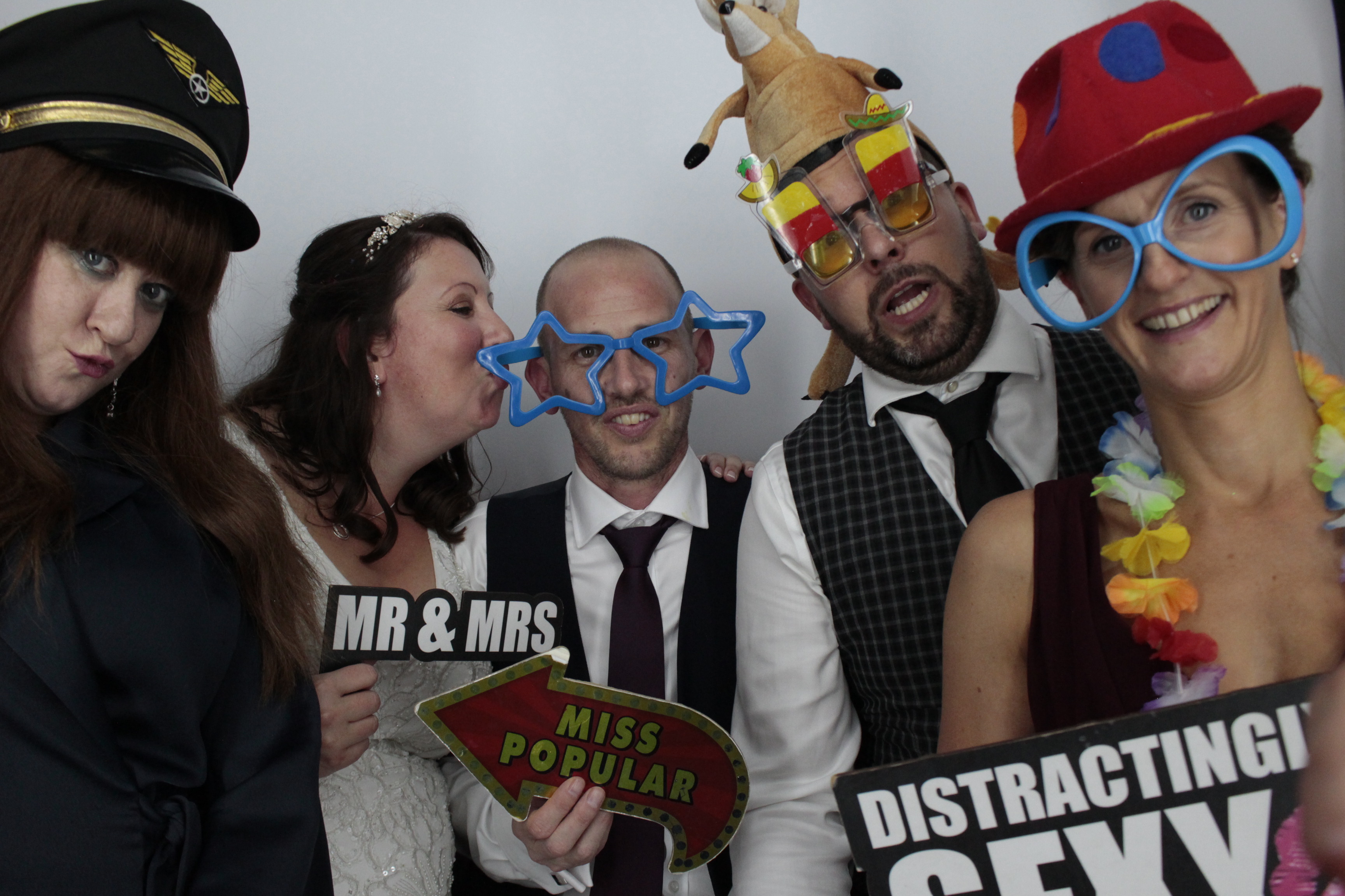 Andrew and Lynsey's Wedding | View more photos from the event at gallery.myphotoboothexperience.co.uk/u/MyPhotoBoothExperienceLtd/Andrew-and-Lynseys-Wedding